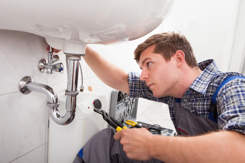 24/7 emergency plumber in Acton